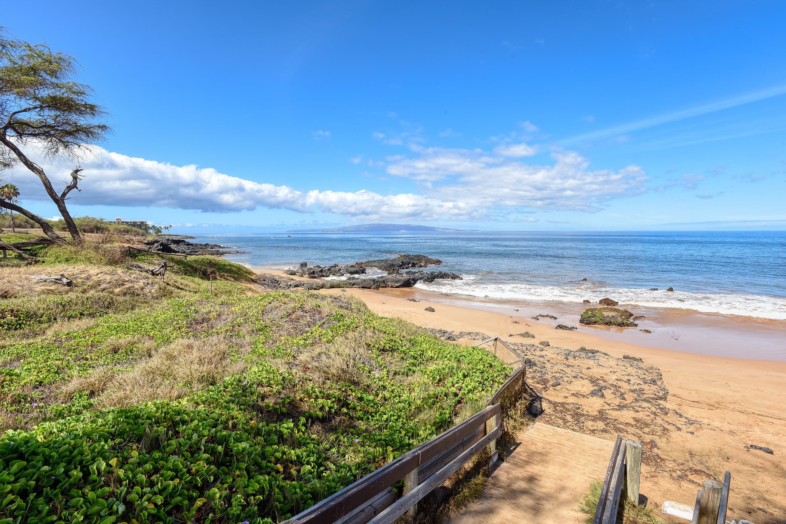 Condo in Kihei · ★4.88 · 2 bedrooms · 2 beds · 2 baths - Image 50