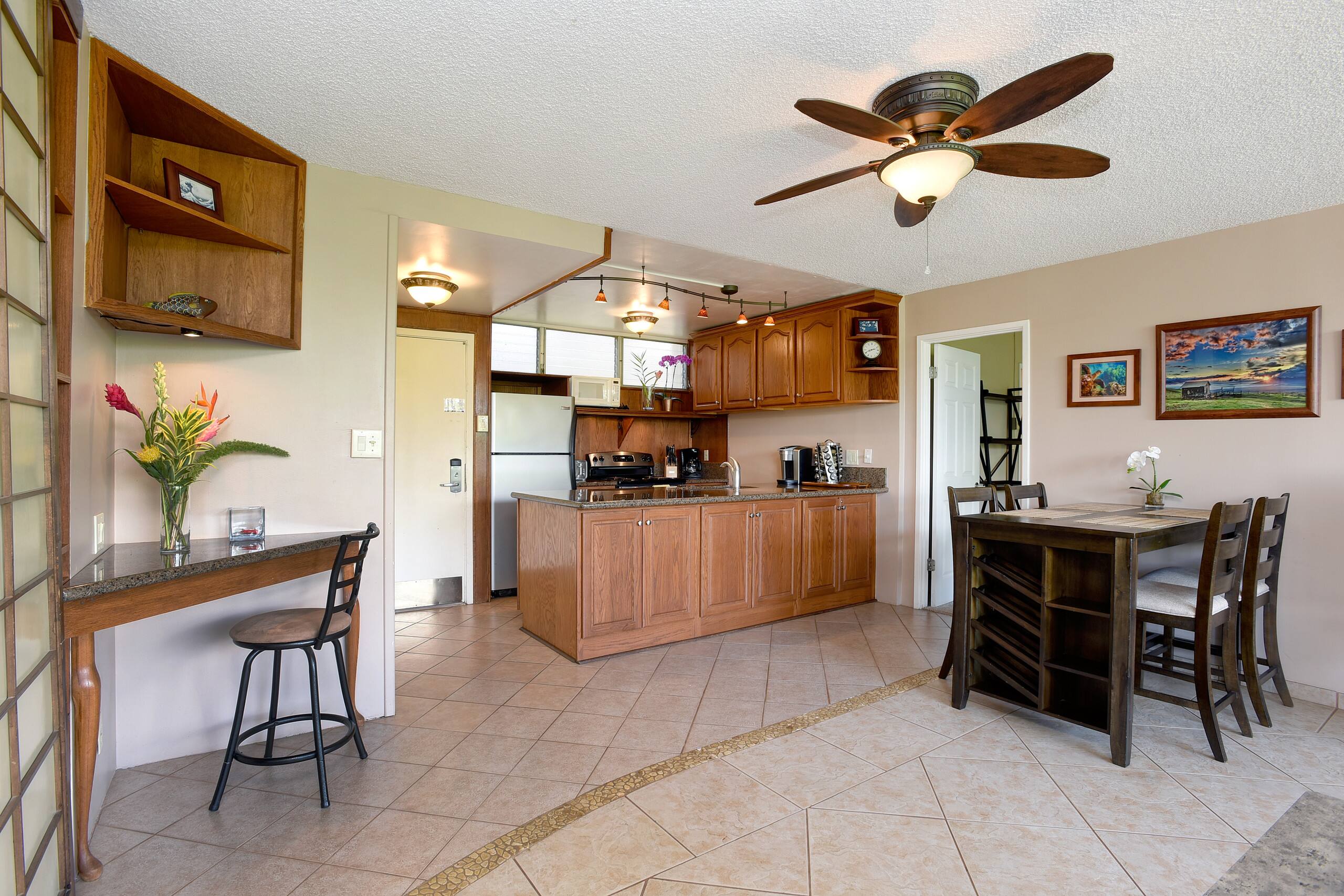 Condo in Kihei · ★4.88 · 2 bedrooms · 2 beds · 2 baths - Image 24