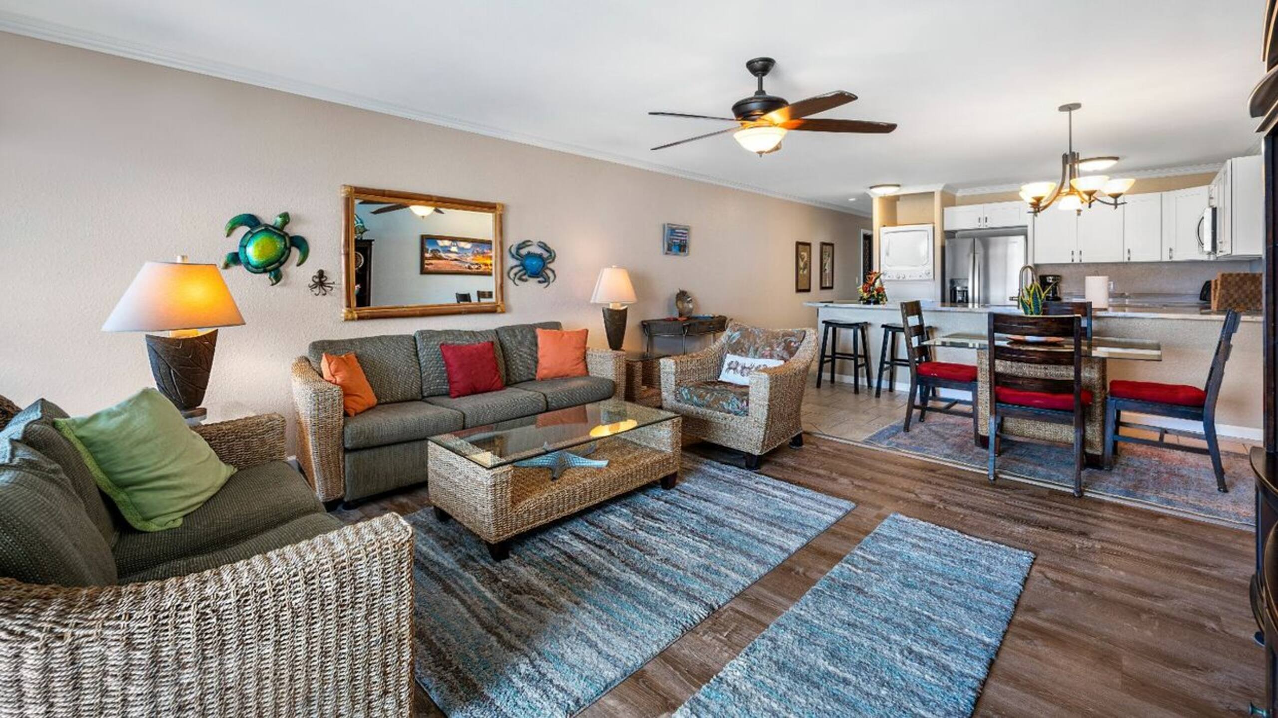Condo in Kailua-Kona · ★4.4 · 2 bedrooms · 3 beds · 2 baths - Image 2
