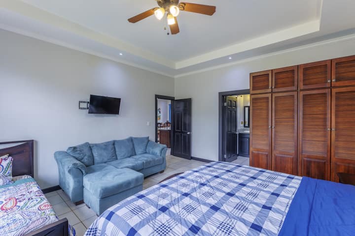 0C0A6441-HDR עותק