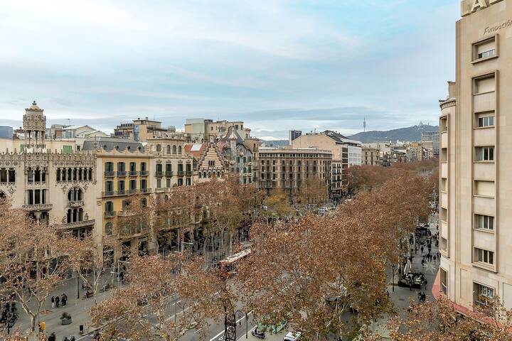 Luxury & Stylish – Paseo de Gracia gallery image 2