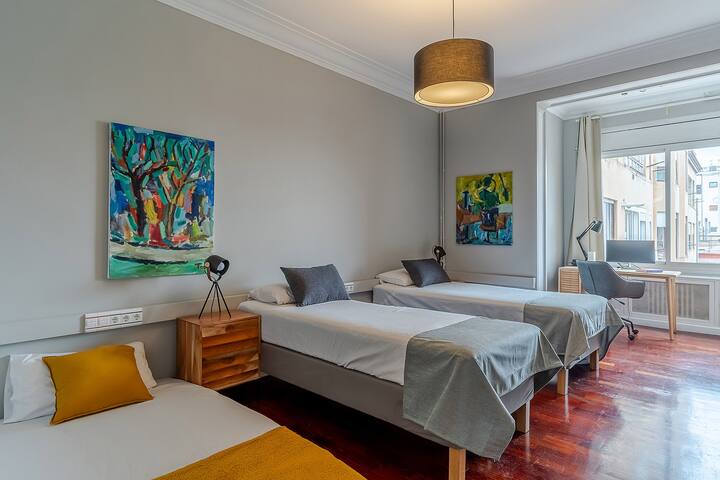 Luxury & Stylish – Paseo de Gracia gallery image 5