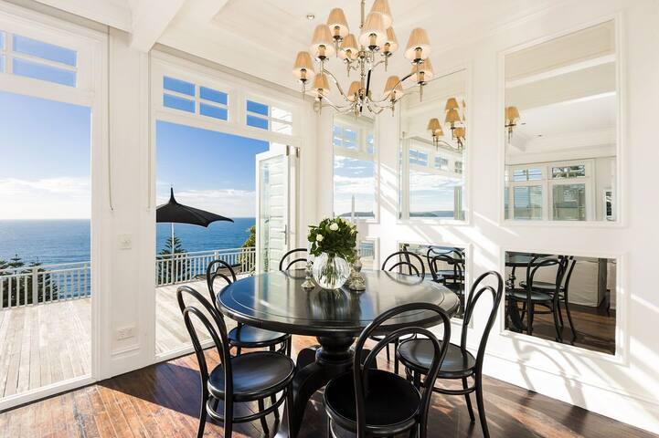 Norma House by Palm Beach Holiday Rentals gallery image 4