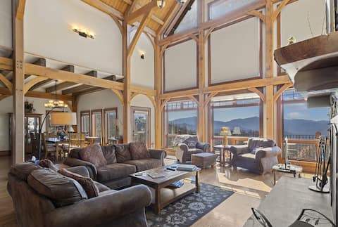 Premier mountain lodge near top attractions