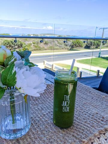 Family Tides- only a stone’s throw to the Lancelin gallery image 5