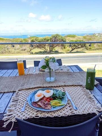 Family Tides- only a stone’s throw to the Lancelin gallery image 4