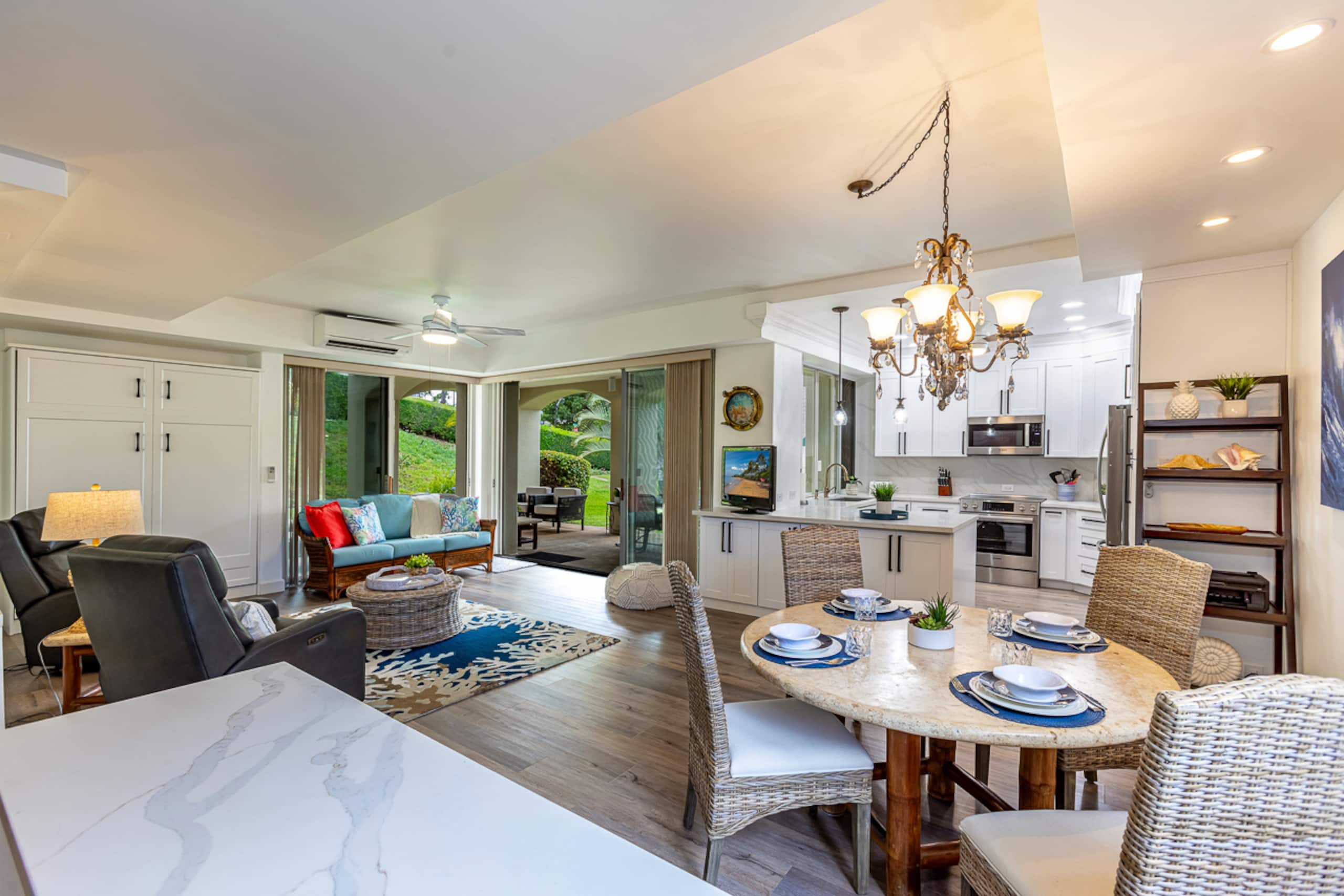 Condo in Kihei · ★4.92 · 1 bedroom · 2 beds · 2 baths - Image 10