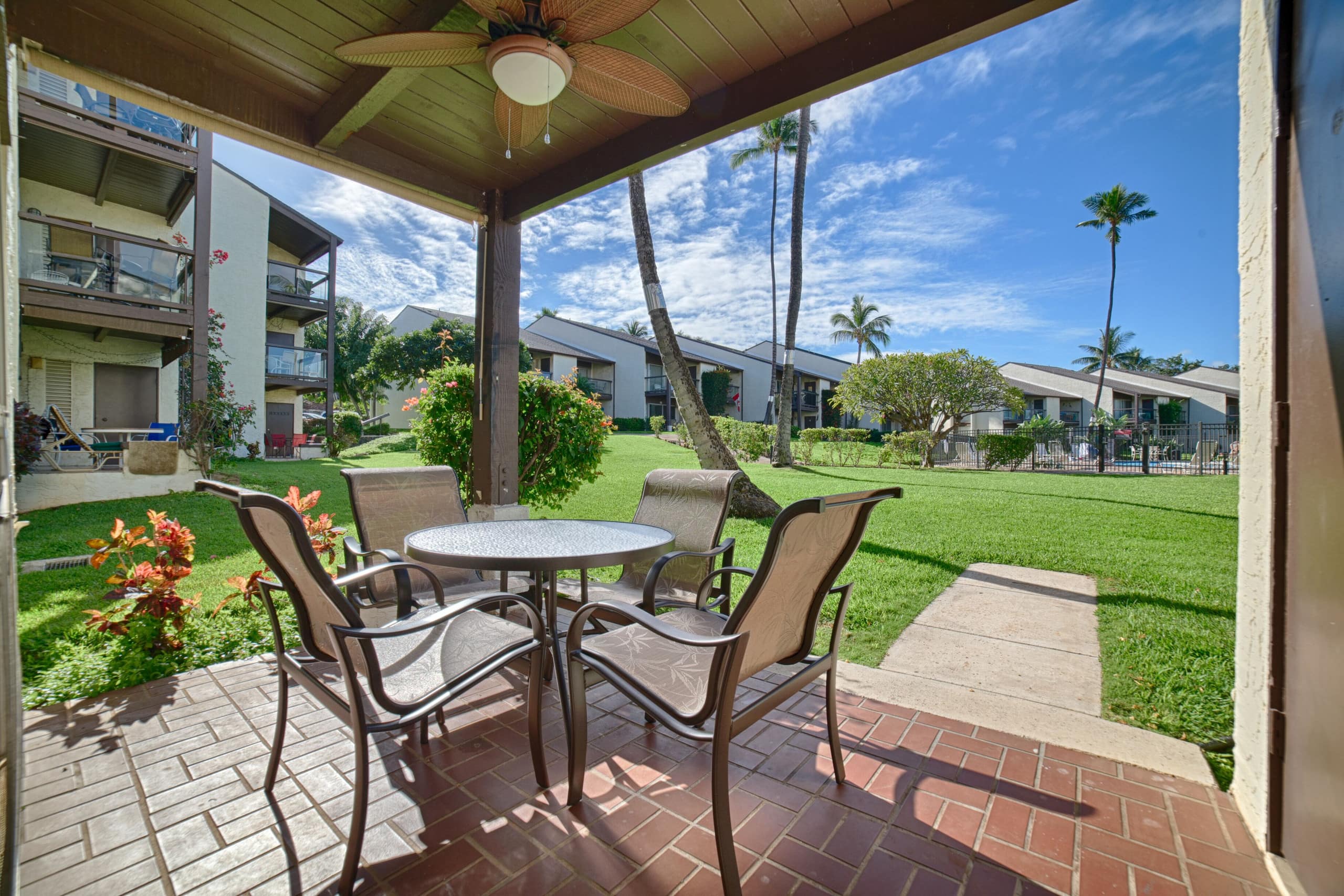 Apartment in Kihei · ★4.4 · 1 bedroom · 2 beds · 1 private bathroom - Image 6
