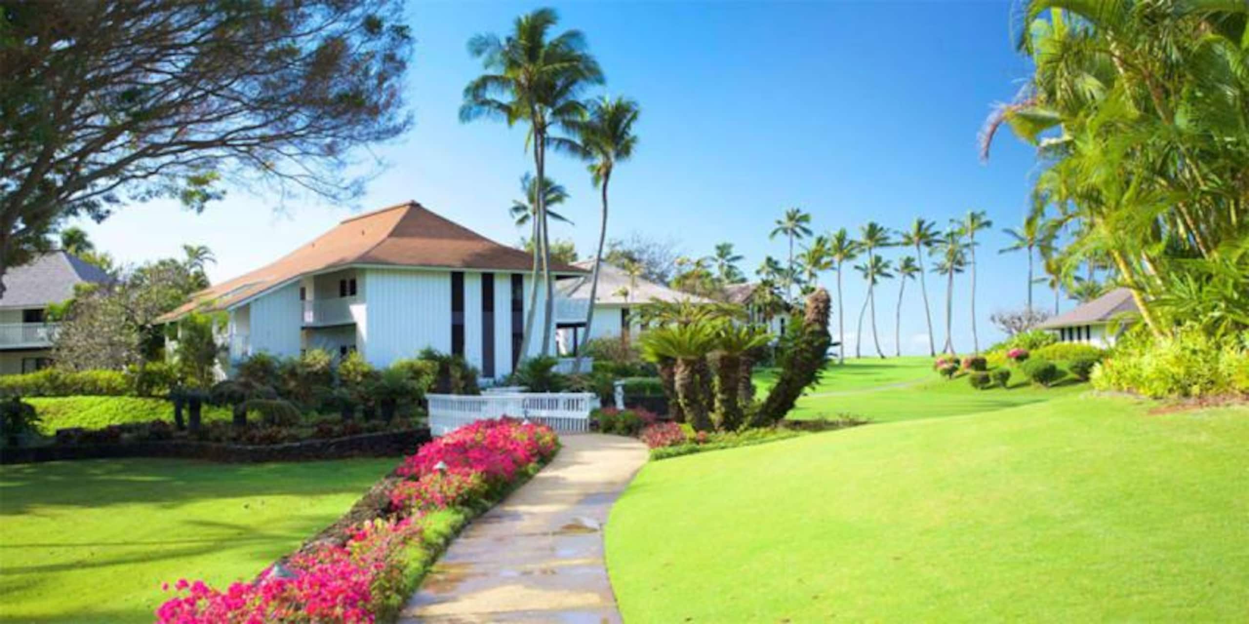 Lanai views, pool & hot tub steps to Poipu Beach - Photo 23