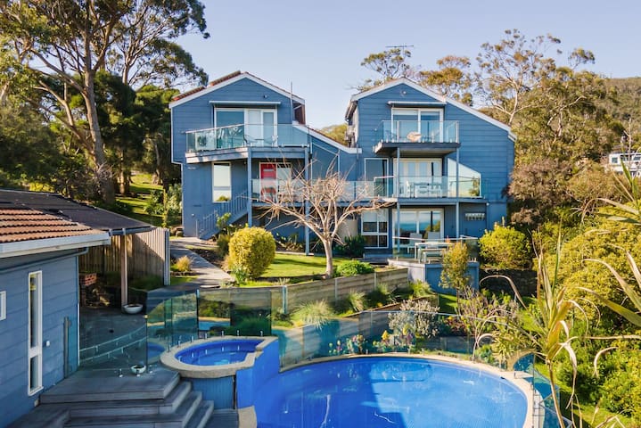 Bay Views From Drury Lane