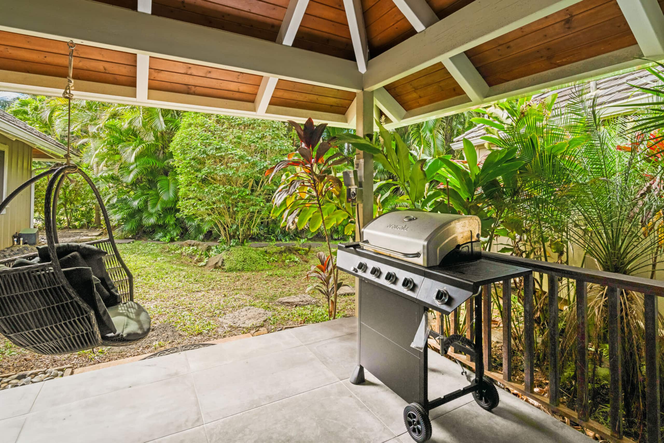 Villa in Princeville · ★4.95 · 4 bedrooms · 6 beds · 4.5 baths - Image 34