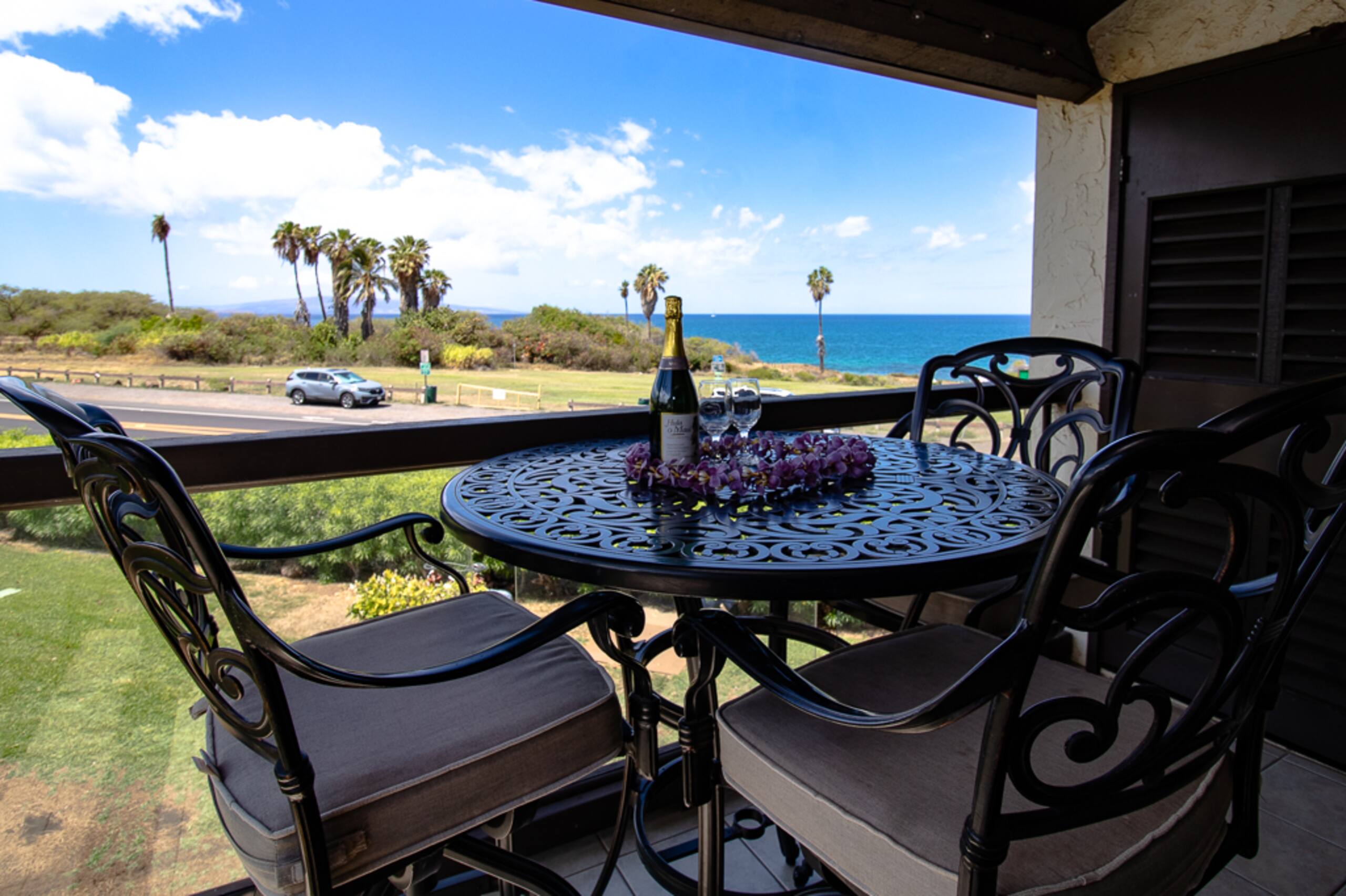 Condo in Kihei · ★4.33 · 2 bedrooms · 4 beds · No bathroom - Image 7