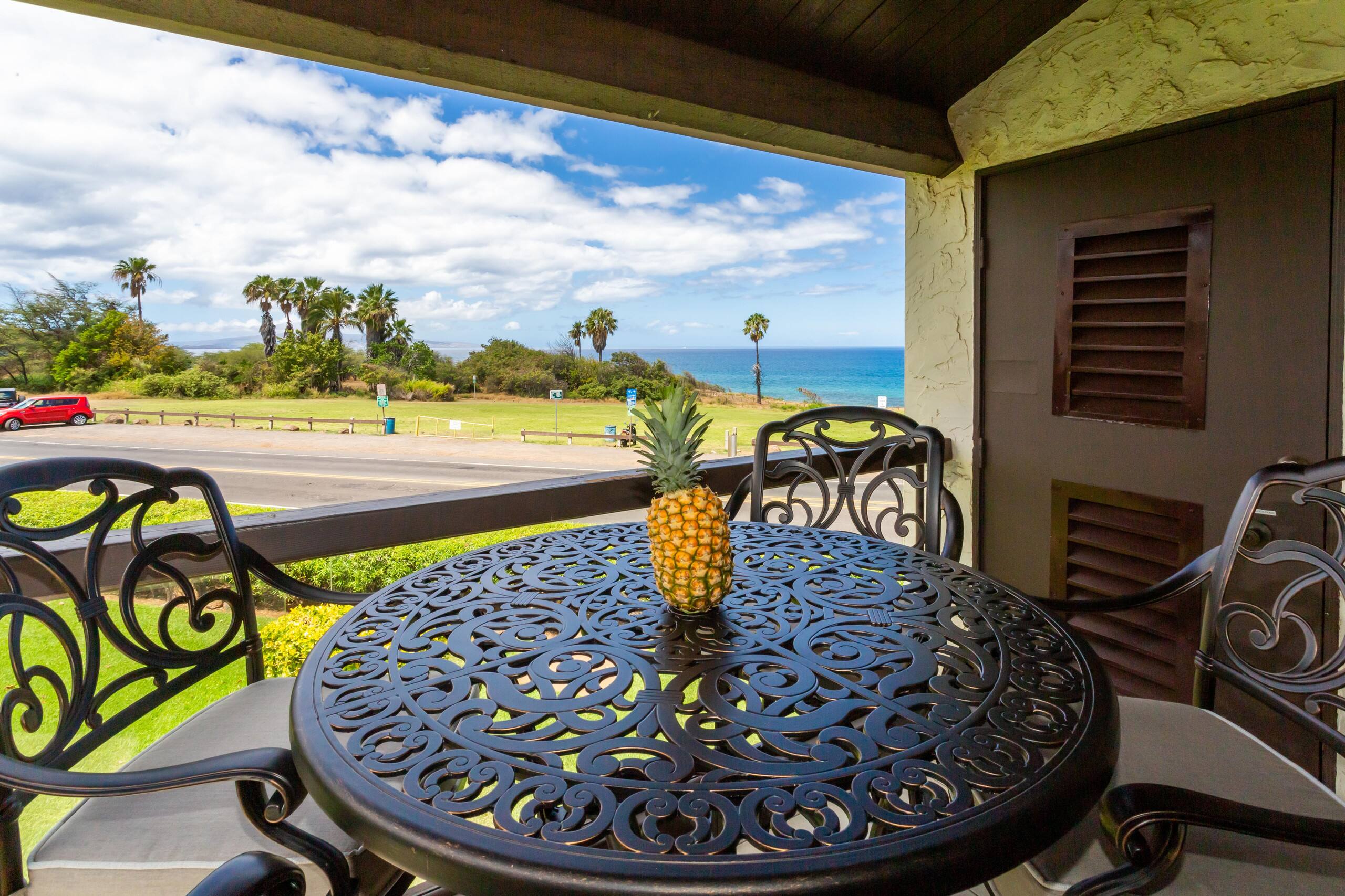 Condo in Kihei · ★4.33 · 2 bedrooms · 4 beds · No bathroom - Image 3