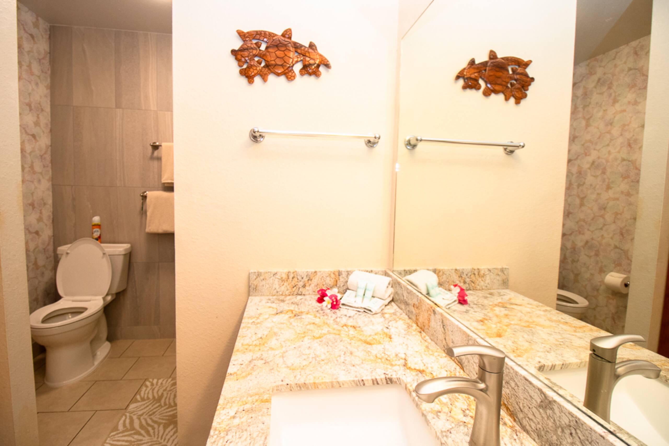 Condo in Kihei · ★4.33 · 2 bedrooms · 4 beds · No bathroom - Image 31