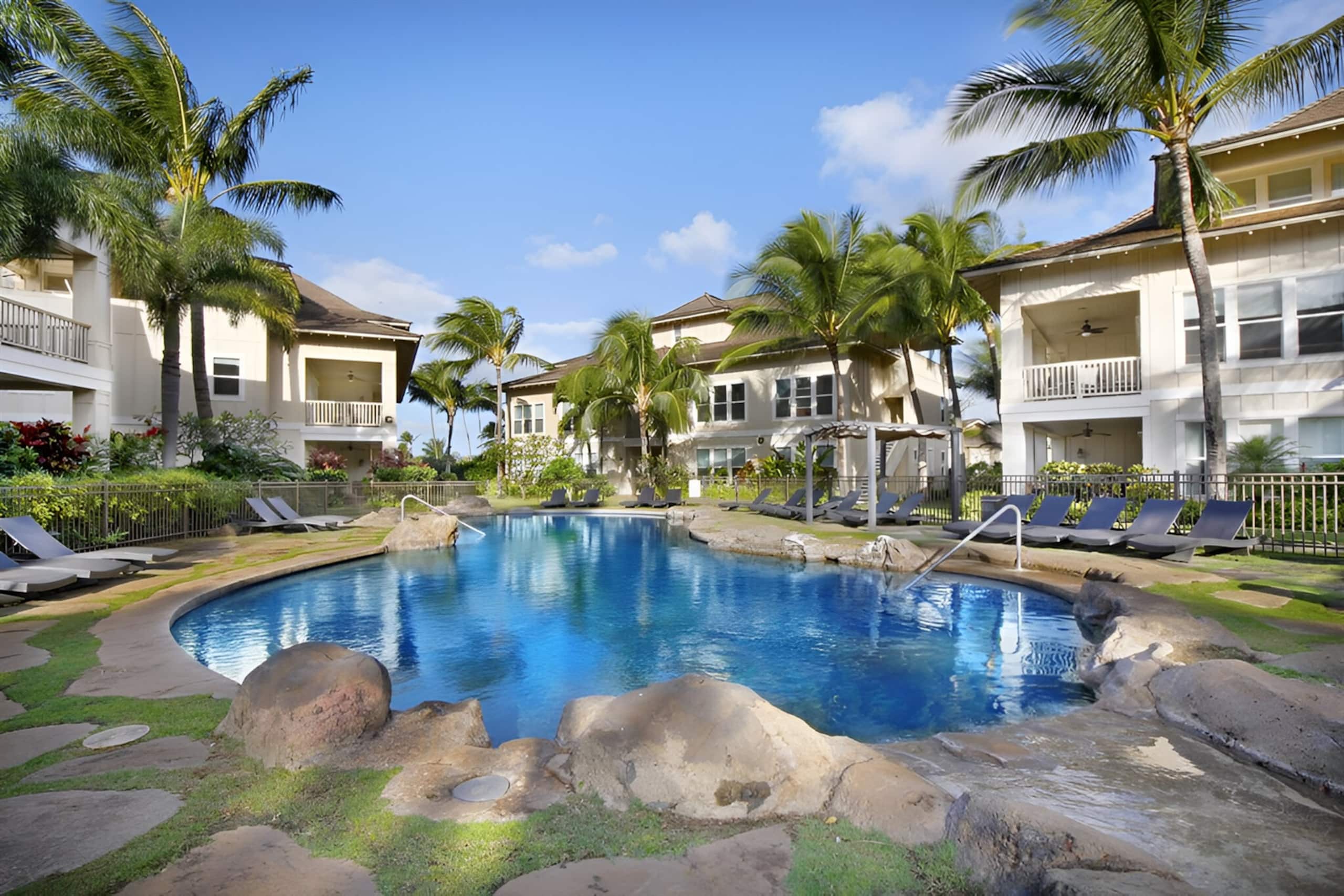 3 King Beds/3 Baths, AC, 5 Min Walk to Poipu Beach - Photo 25
