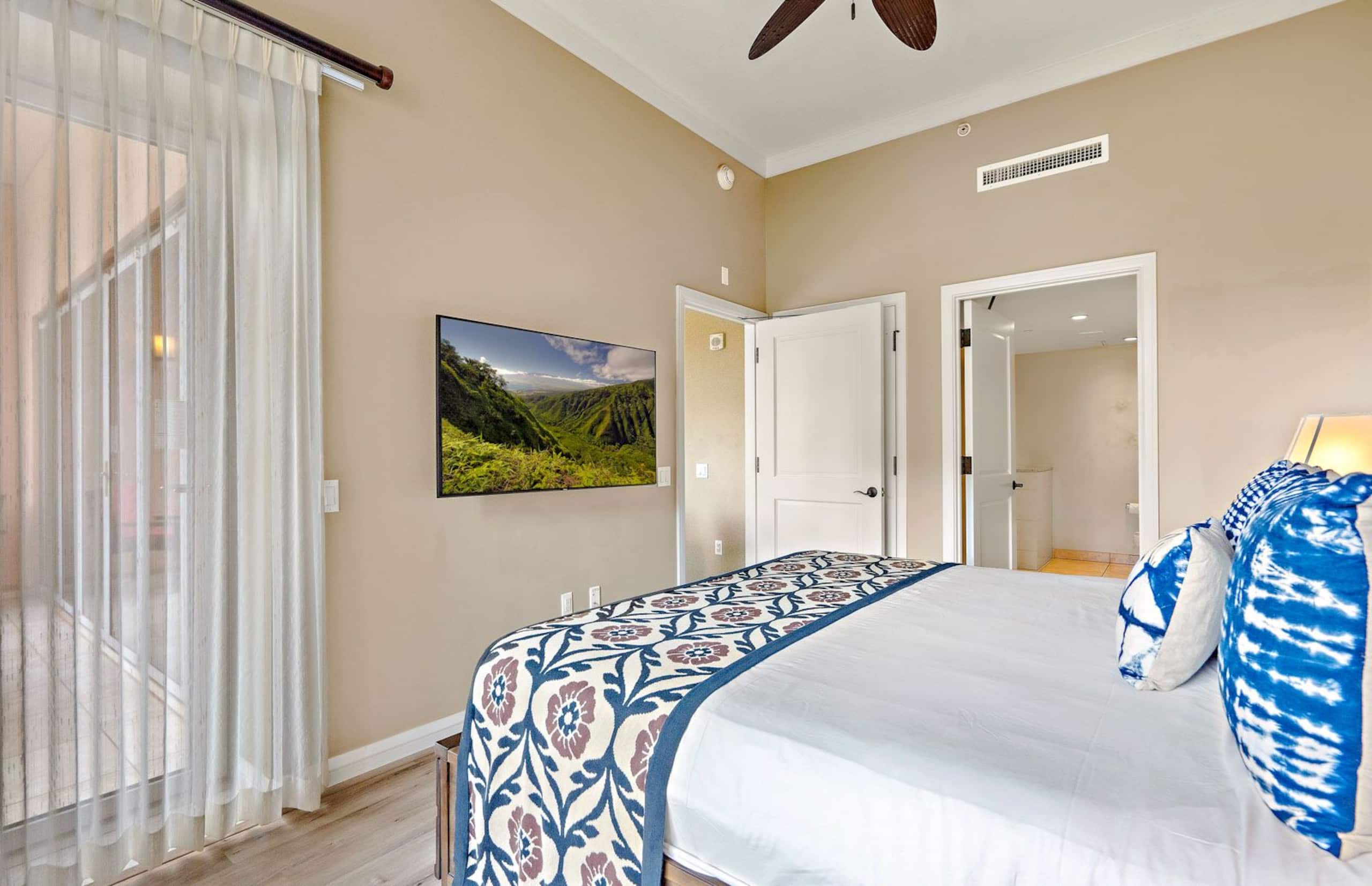 Condo in Lahaina · ★4.69 · 1 bedroom · 2 beds · 1 bath - Image 16