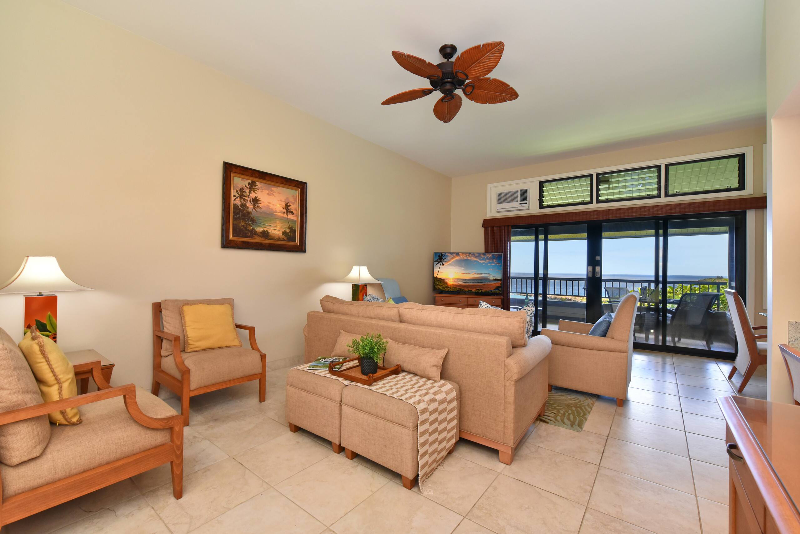 Condo in Lahaina · ★4.9 · 1 bedroom · 2 beds · 2 baths - Image 6