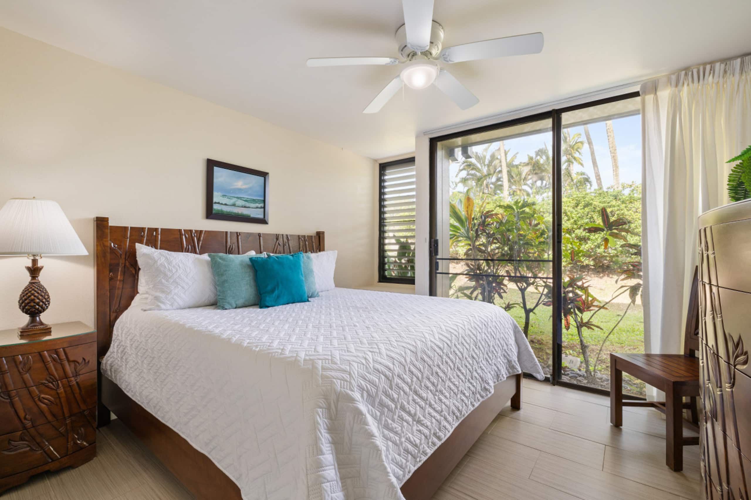 Home in Kahuku · ★4.8 · 2 bedrooms · 4 beds · 2 private baths - Image 2