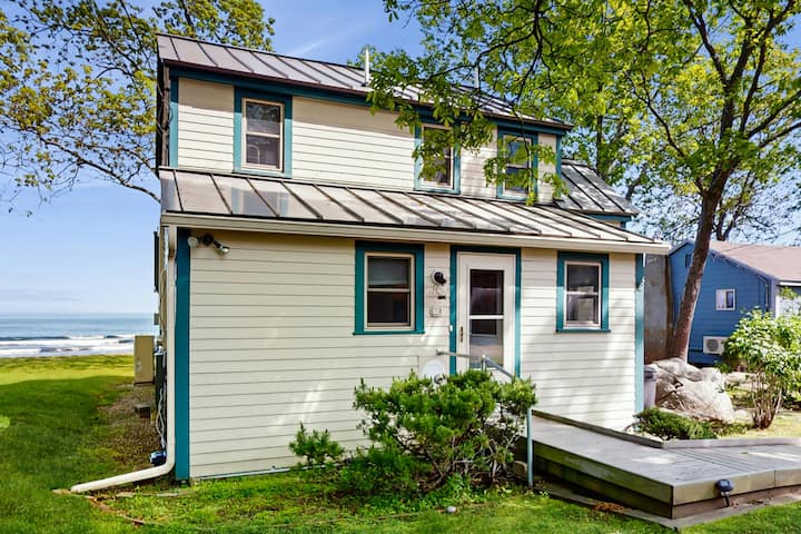Incredible 4br Oceanfront | Fireplace - York, ME