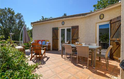 Awesome home in Sisco with WiFi