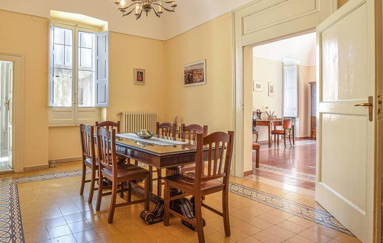 Cozy apartment in Gravina in Puglia -BA- gallery image 3