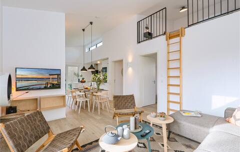 Gorgeous home in Lembruch/Dümmer See