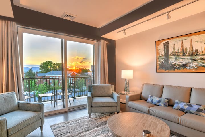 Large Sunset Balcony Two Bedroom