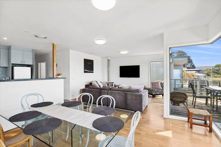 View from the Hill gallery image 4