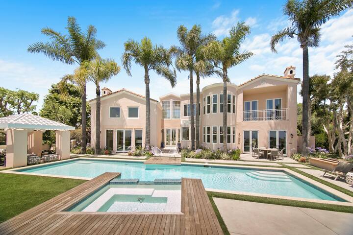 Villa Azure – by Stay Awhile Villas gallery image 3