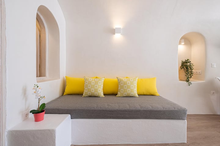 White Orchid Cave House