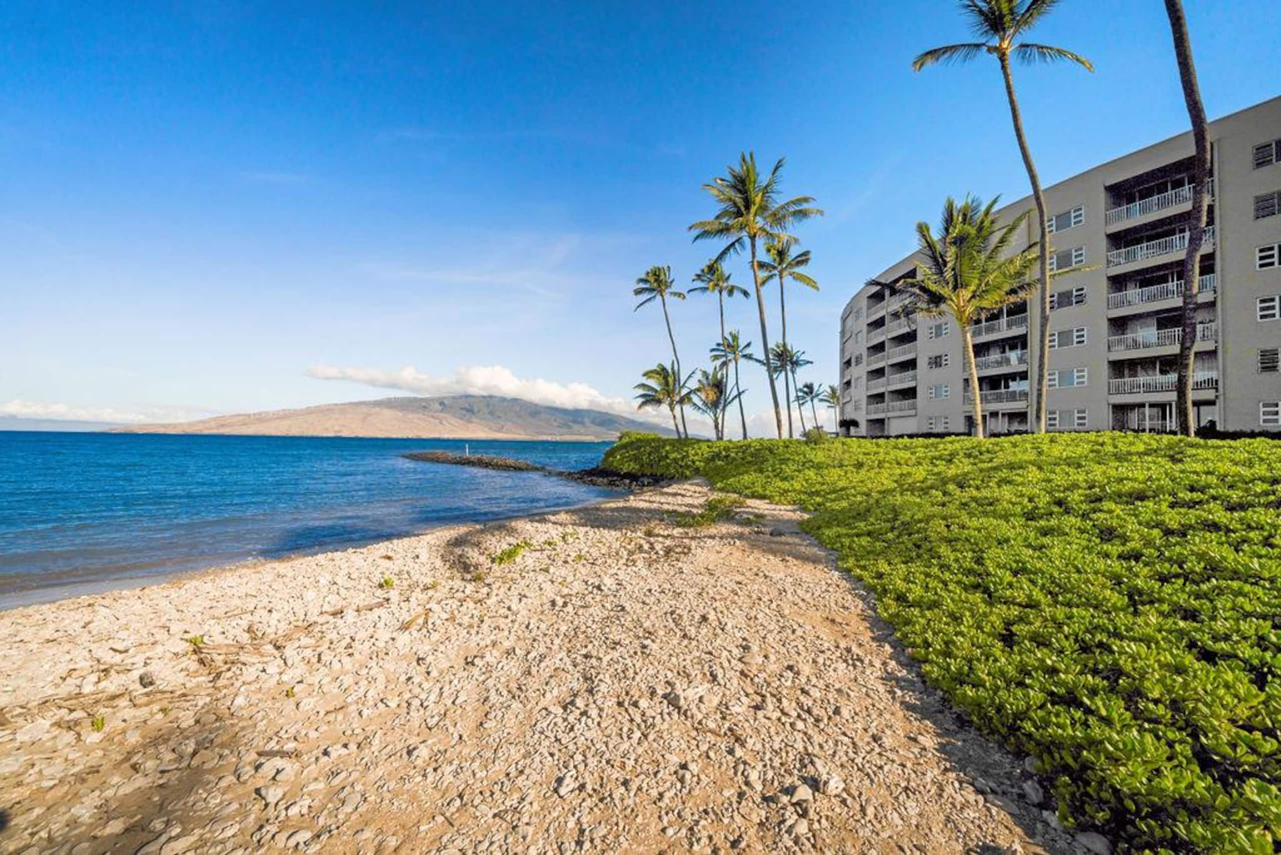 Condo in Kihei · ★4.87 · 3 bedrooms · 4 beds · 2 private baths - Image 17