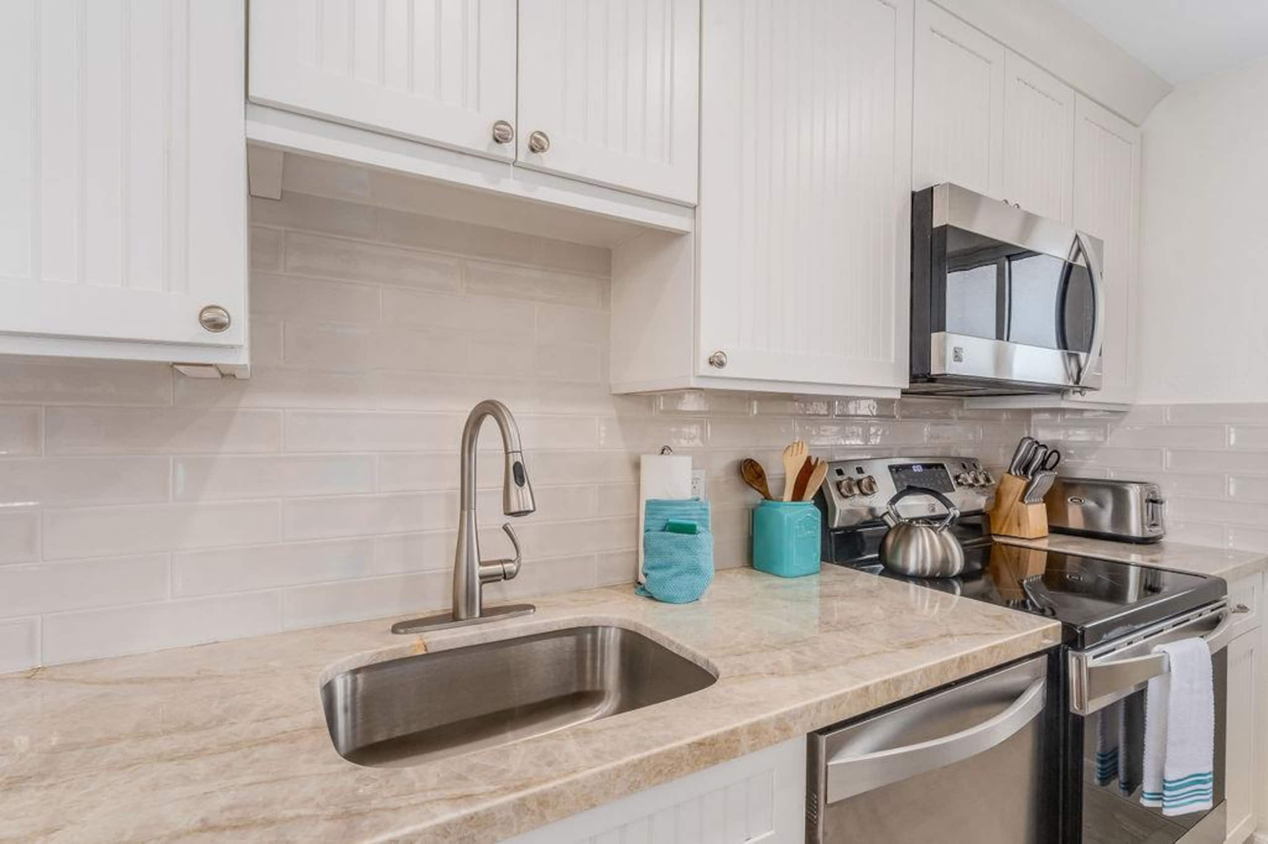 Condo in Kihei · ★4.87 · 3 bedrooms · 4 beds · 2 private baths - Image 45
