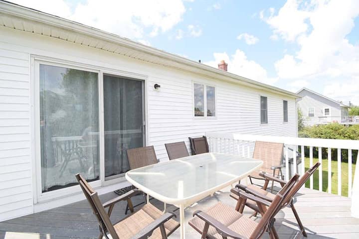 Booking For Summer! - South Kingstown, RI
