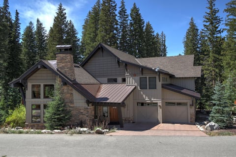 Basecamp by Cottonwood Lodging