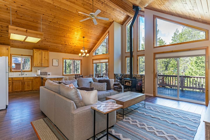 Dog-friendly Retreat In Lower Tahoe Donner - Truckee, CA