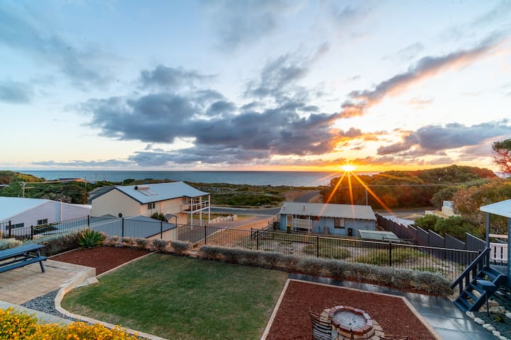 Ocean View Retreat – Best View in town