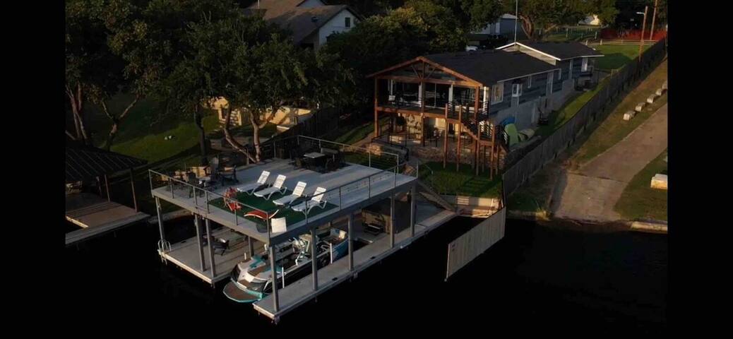 The Anchor House LBJ Lakefront w/ Dock & Boat Ram