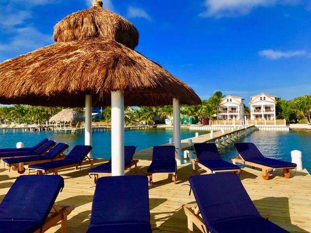 Partial Ocean View Penthouse 3 bed/3 ba Velento #5 gallery image 4