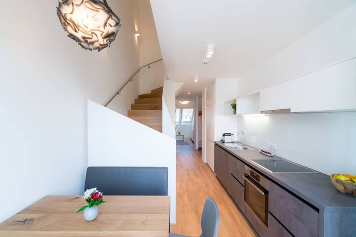 Vienna Residence, Hietzing – Schönbrunn #6374 gallery image 3