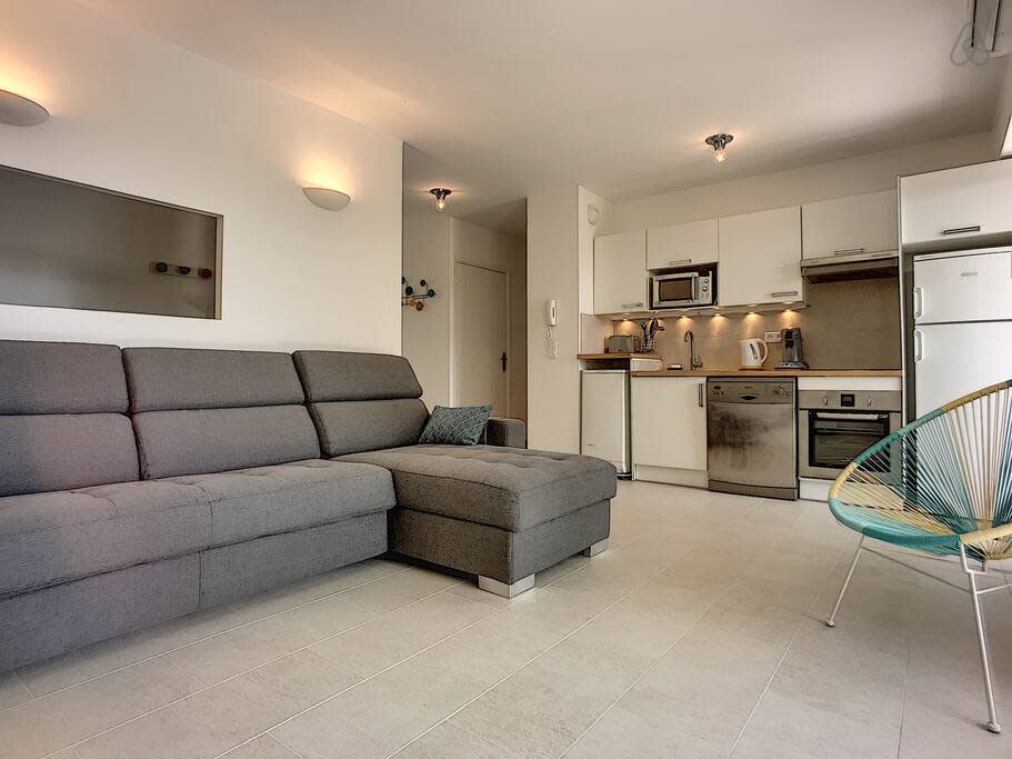 მისაღები ოთახი