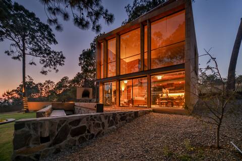 Luxury cabin w/Tub and Firepit in Mazamitla woods