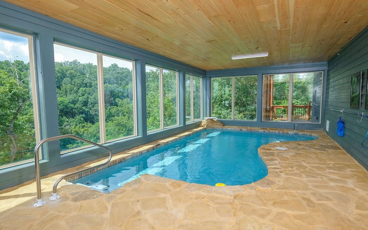 Big Forest Retreat - Indoor Pool & Home Theater! - Sevierville, TN