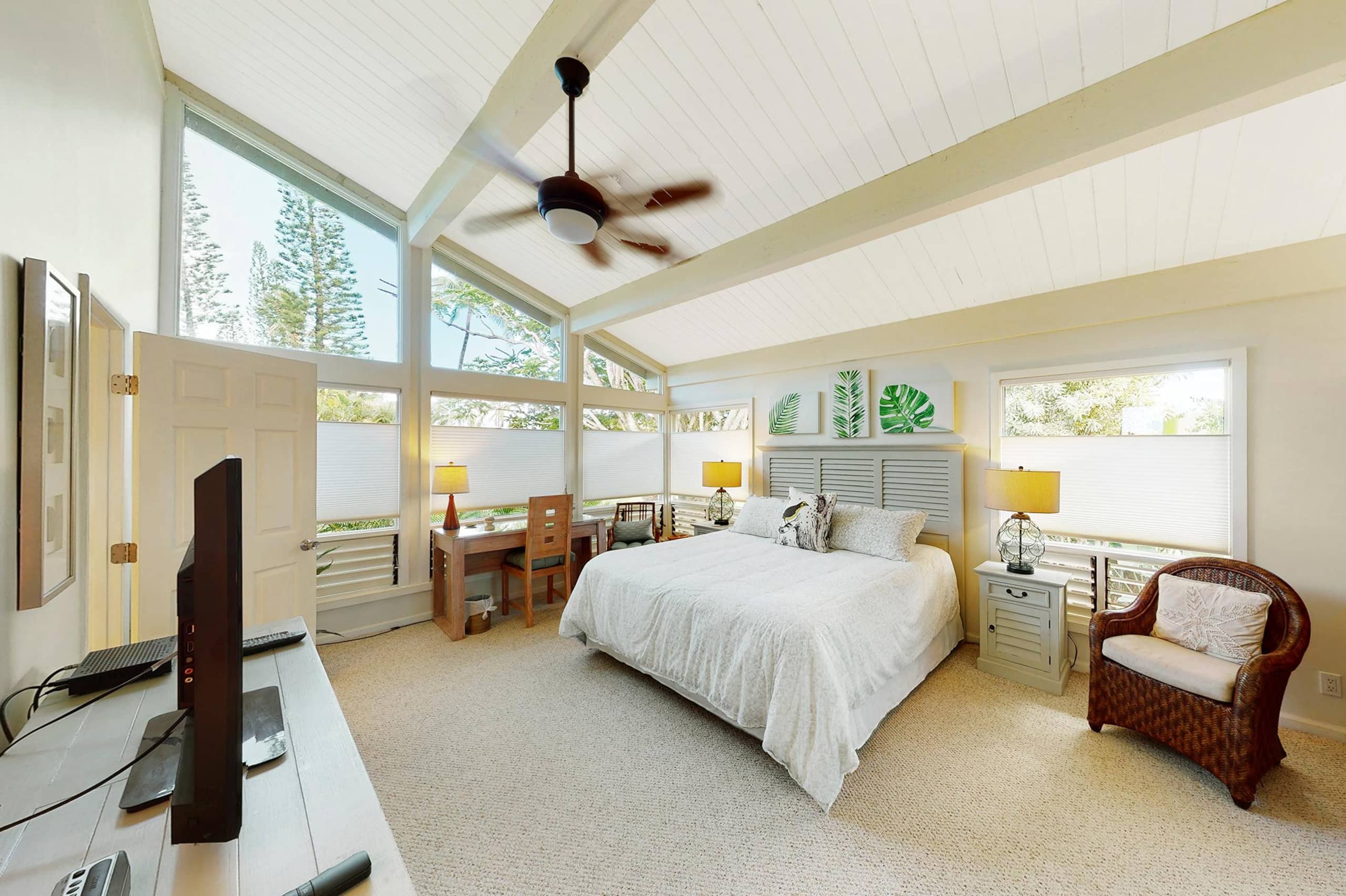 Home in Princeville · ★4.8 · 4 bedrooms · 4 beds · 3 baths - Image 8