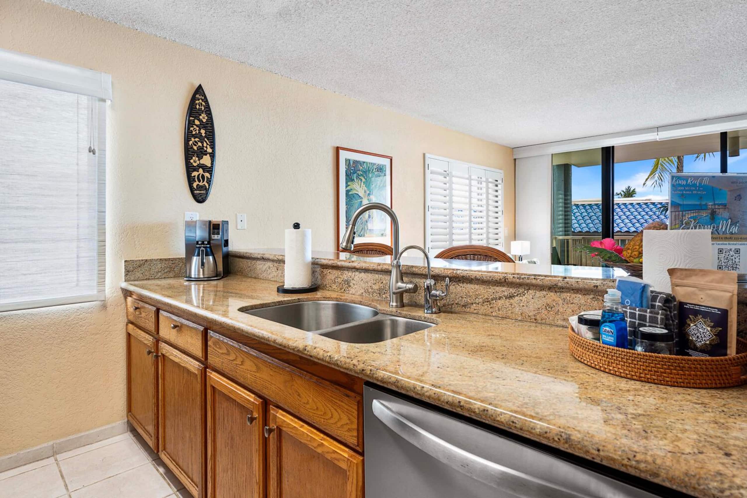 Condo in Kailua-Kona · ★4.8 · 1 bedroom · 2 beds · 1 bath - Image 10