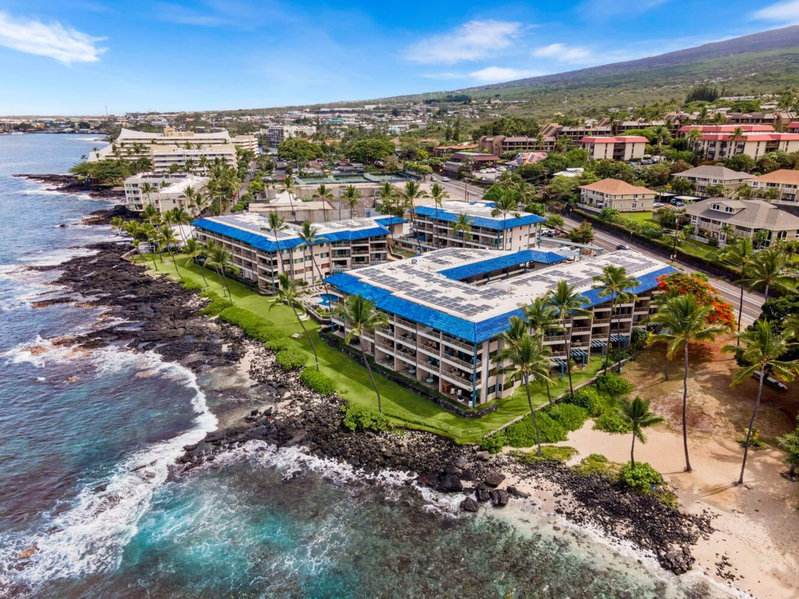 Condo in Kailua-Kona · ★4.8 · 1 bedroom · 2 beds · 1 bath - Image 40