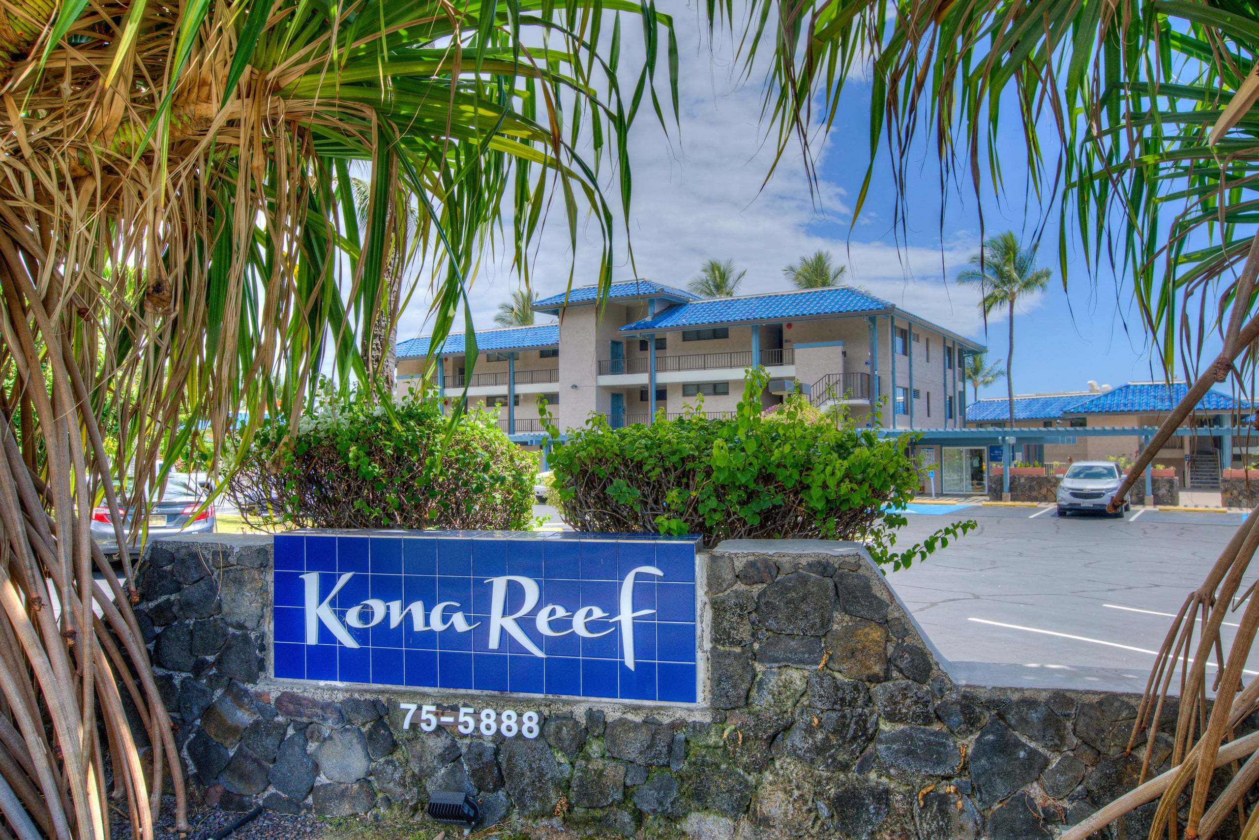 Condo in Kailua-Kona · ★4.8 · 1 bedroom · 2 beds · 1 bath - Image 41