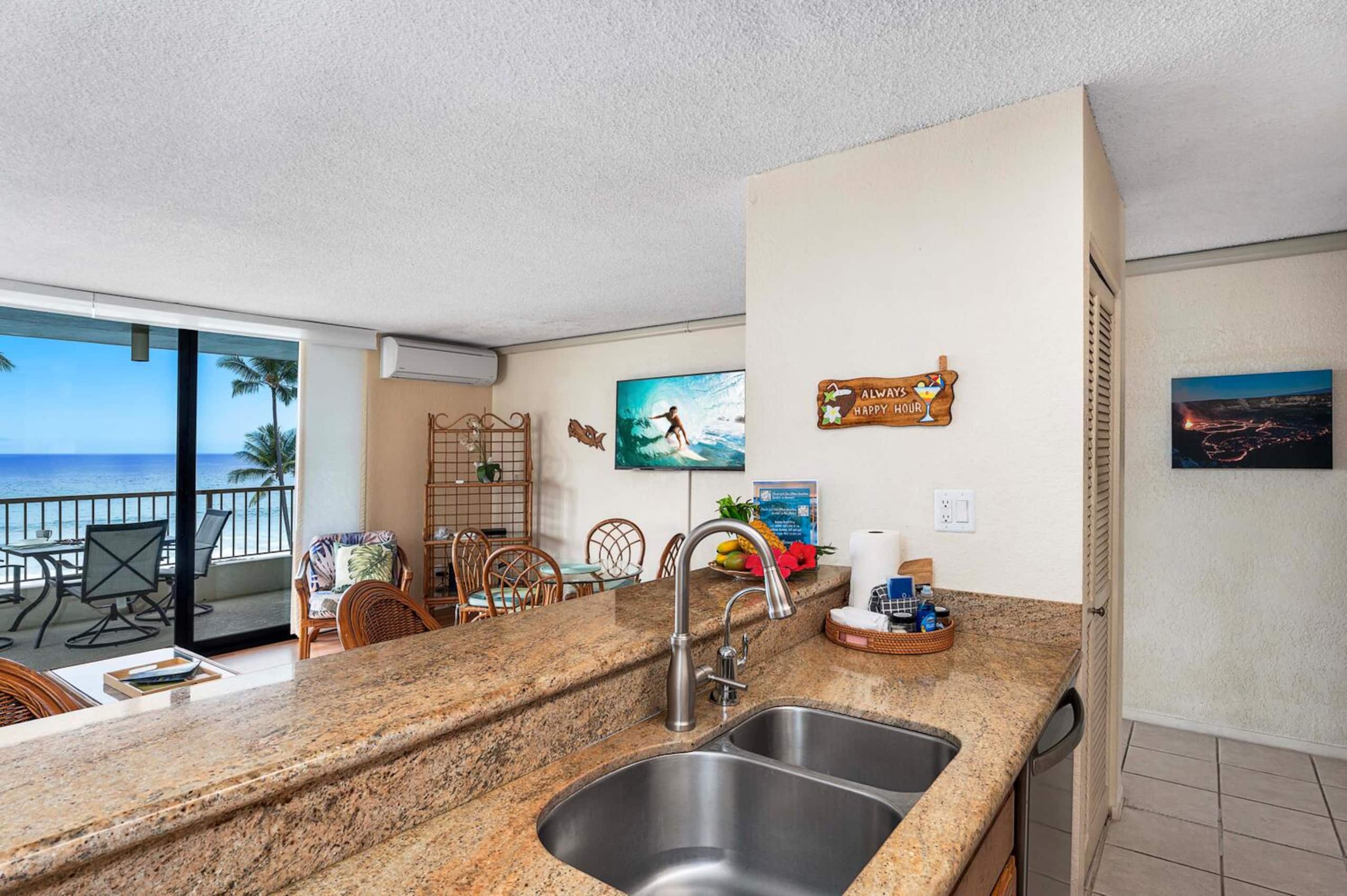 Condo in Kailua-Kona · ★4.8 · 1 bedroom · 2 beds · 1 bath - Image 12