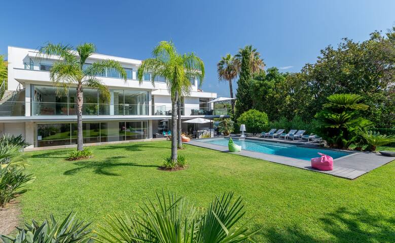 Michael managed Airbnb listing 2
