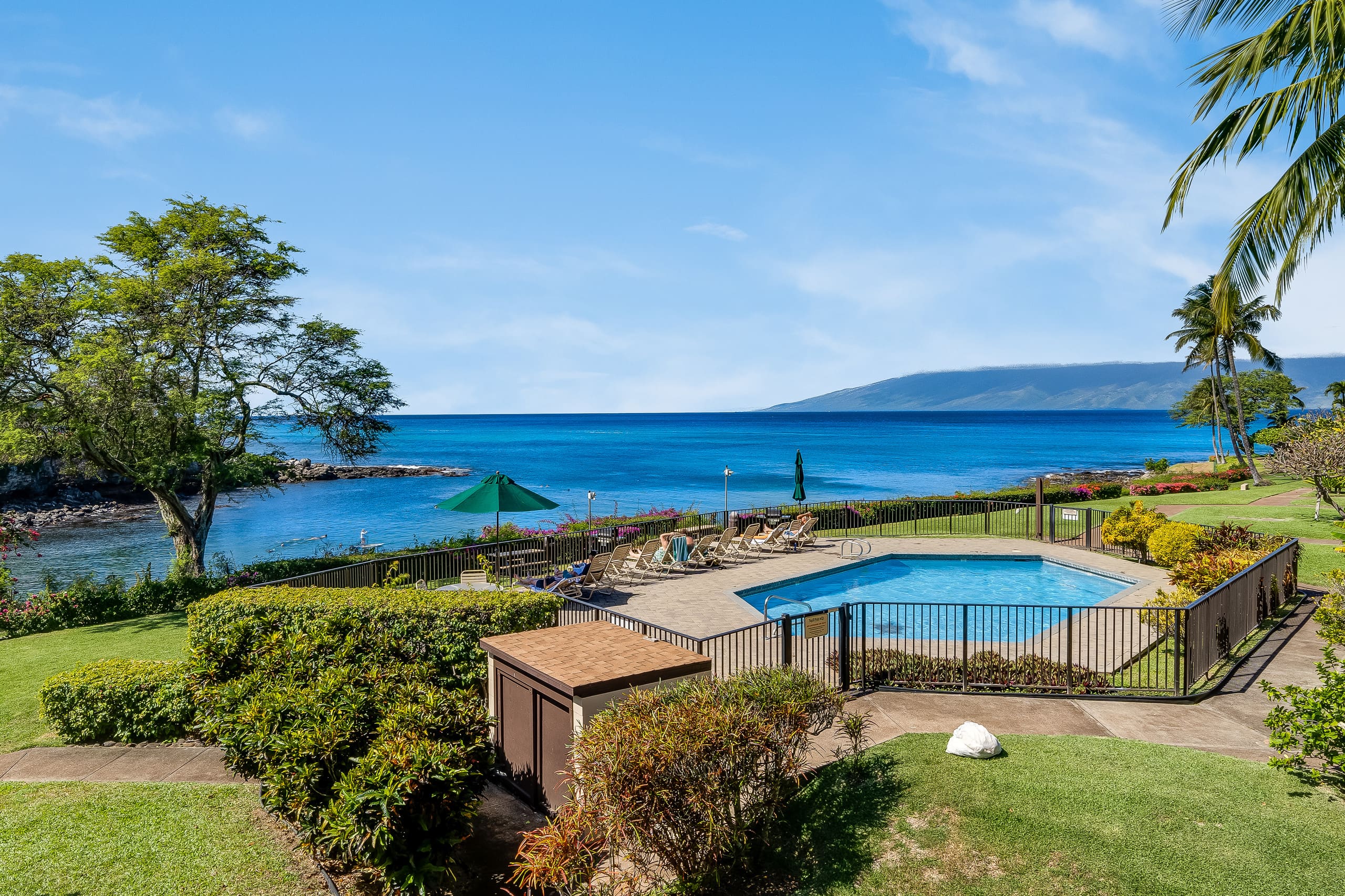Condo in Lahaina · ★4.67 · 1 bedroom · 2 beds · 1 bath - Image 47