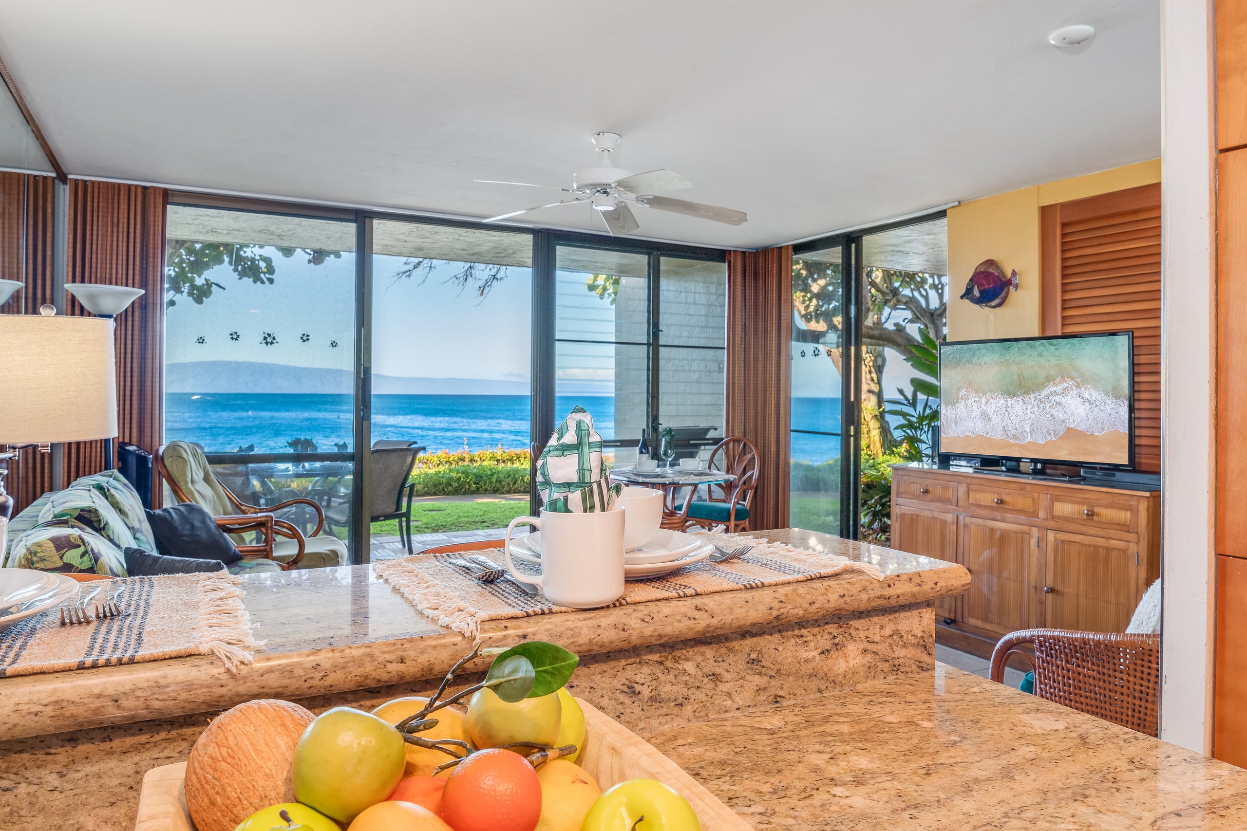 Condo in Lahaina · ★4.67 · 1 bedroom · 2 beds · 1 bath - Image 13
